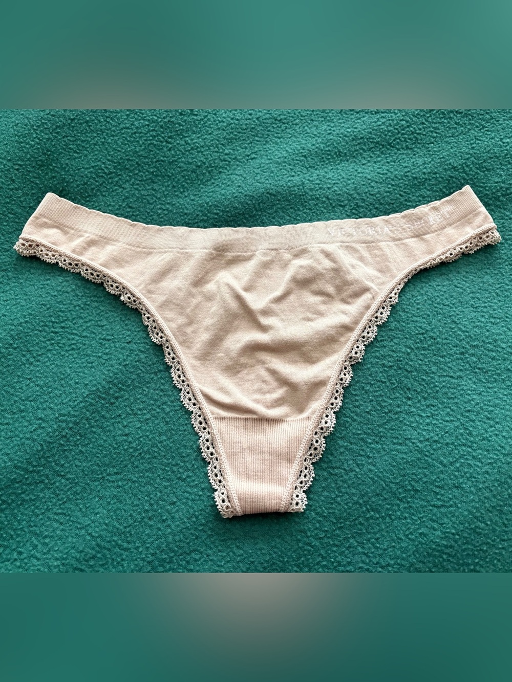Victoria's Secret Thong/Tanga Panty